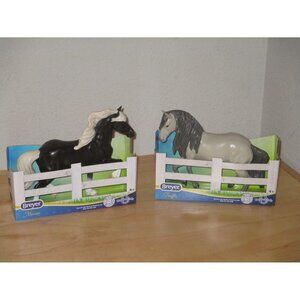 Breyer Paddlock Pals Horses Mousse and Truffle Lot of 2 Plastic Horses Brand New